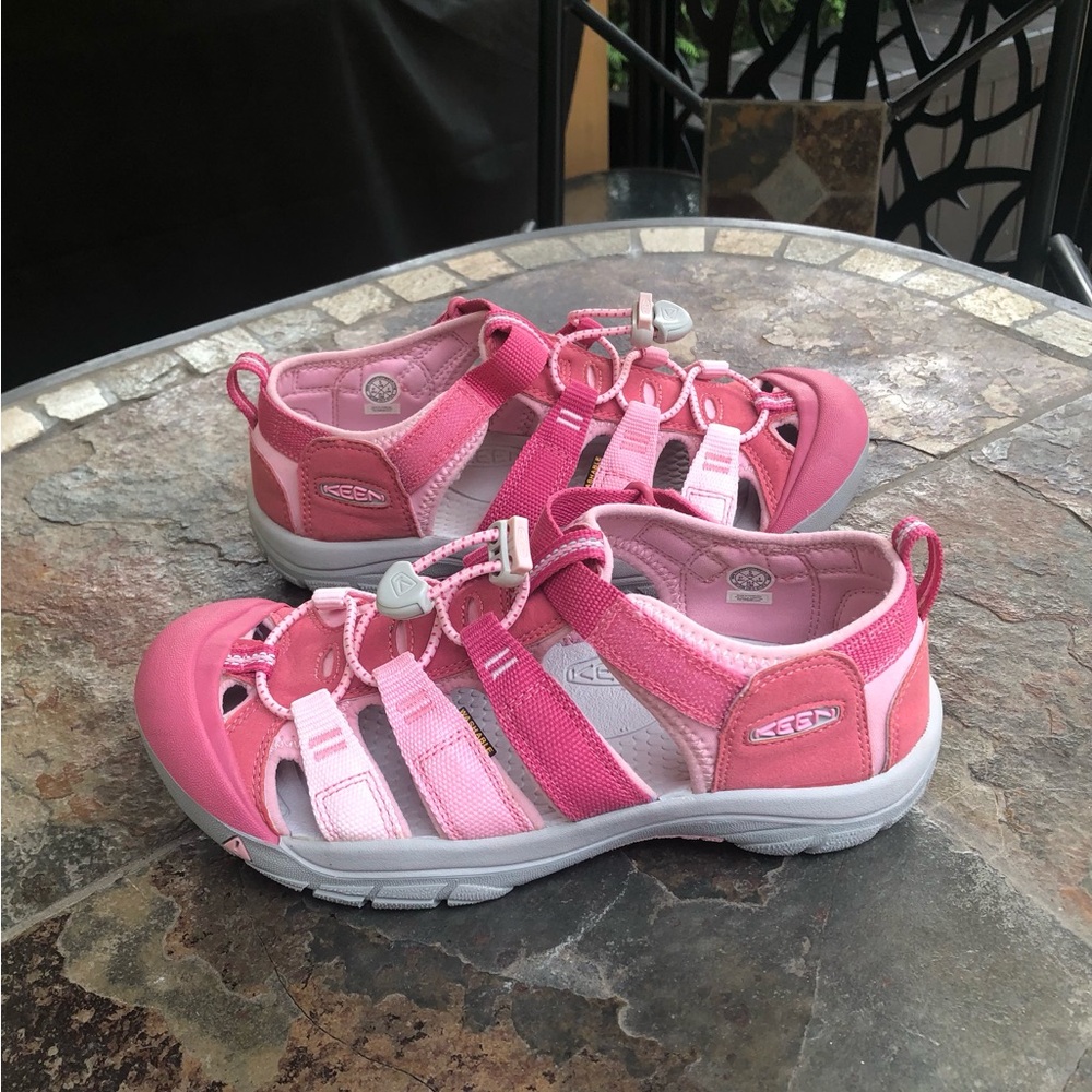 3 for $20 👠 Keen Size 5